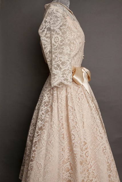 1950s lace wedding dresses c HVB vintage wedding blog