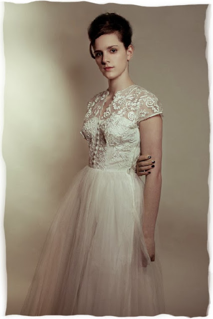 Original vintage wedding dress, c. HVB vintage wedding blog 2013